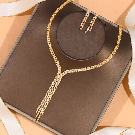 [2170053] Juego de collar con aretes de diamantes