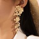 Aretes florales extra largos