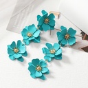 Aretes largos florales