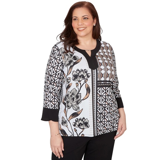 Blusa de cuello dividido con patchwork
