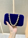 Bolso de terciopelo con diamantes