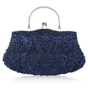 Bolso con pedreria y lentejuelas