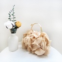 Bolso estilo floral con asa
