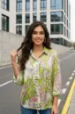 Camisera con estampado floral Paisley